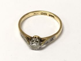 18ct & platinum 1/4ct diamond ring. Approx size N.