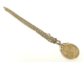 A gold sovereign on chain, overall weight 15.7g. P