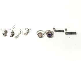 Collection of assorted silver jewellery including