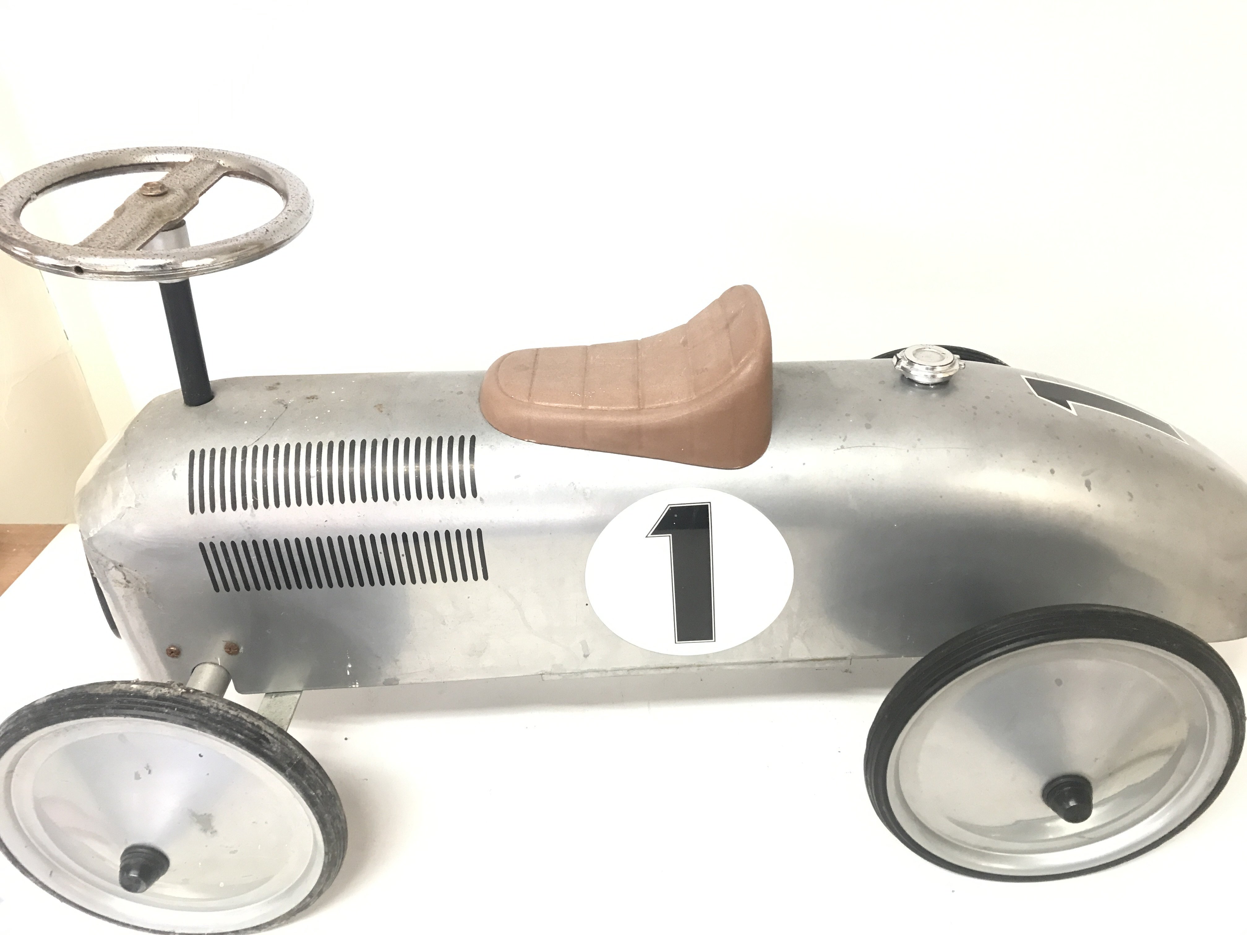 A Child's Metal Toy Pedal Car approx length 76 cm - Image 2 of 2