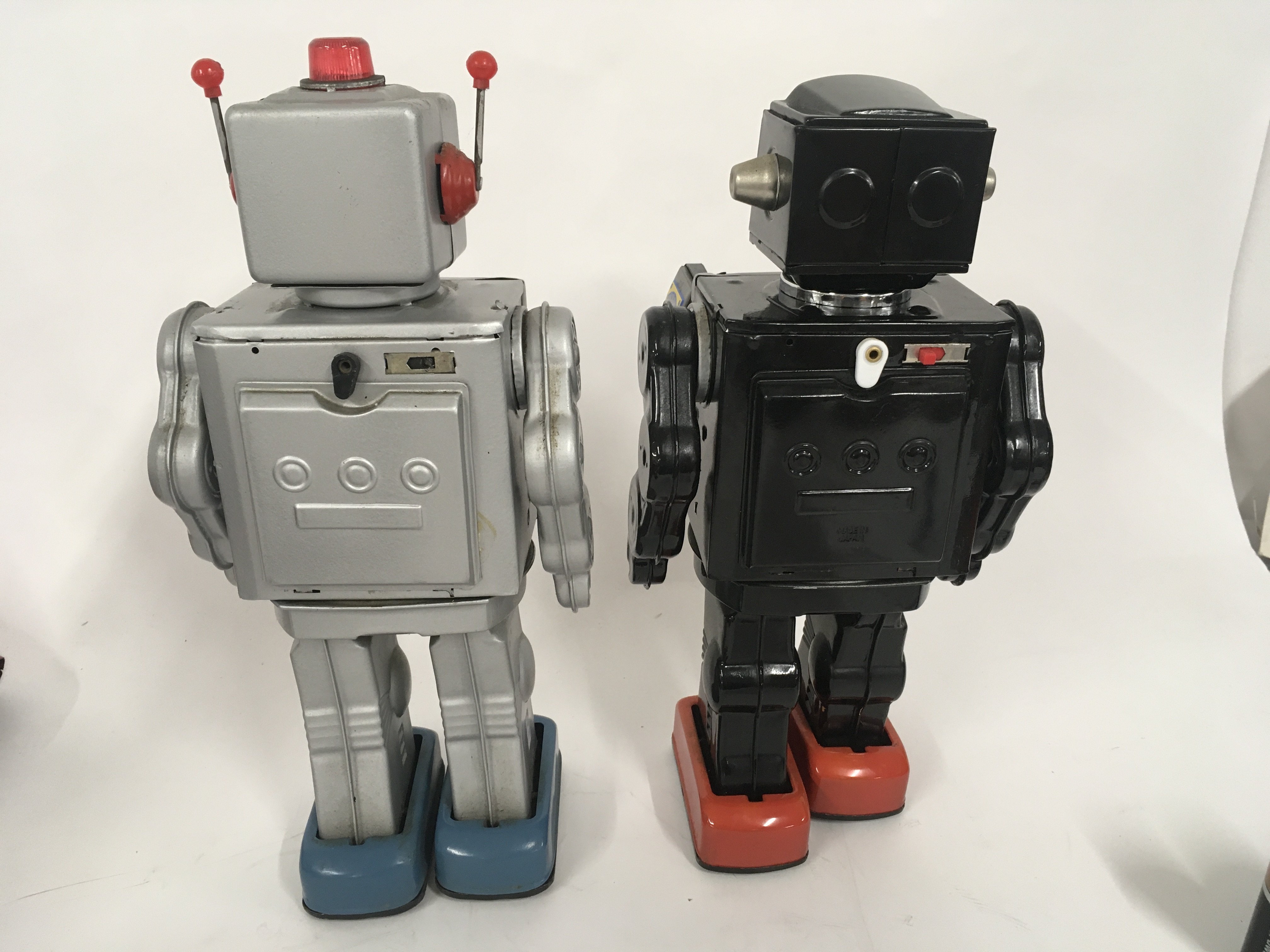 A pair of tinplate model battery operated robots w - Image 2 of 6