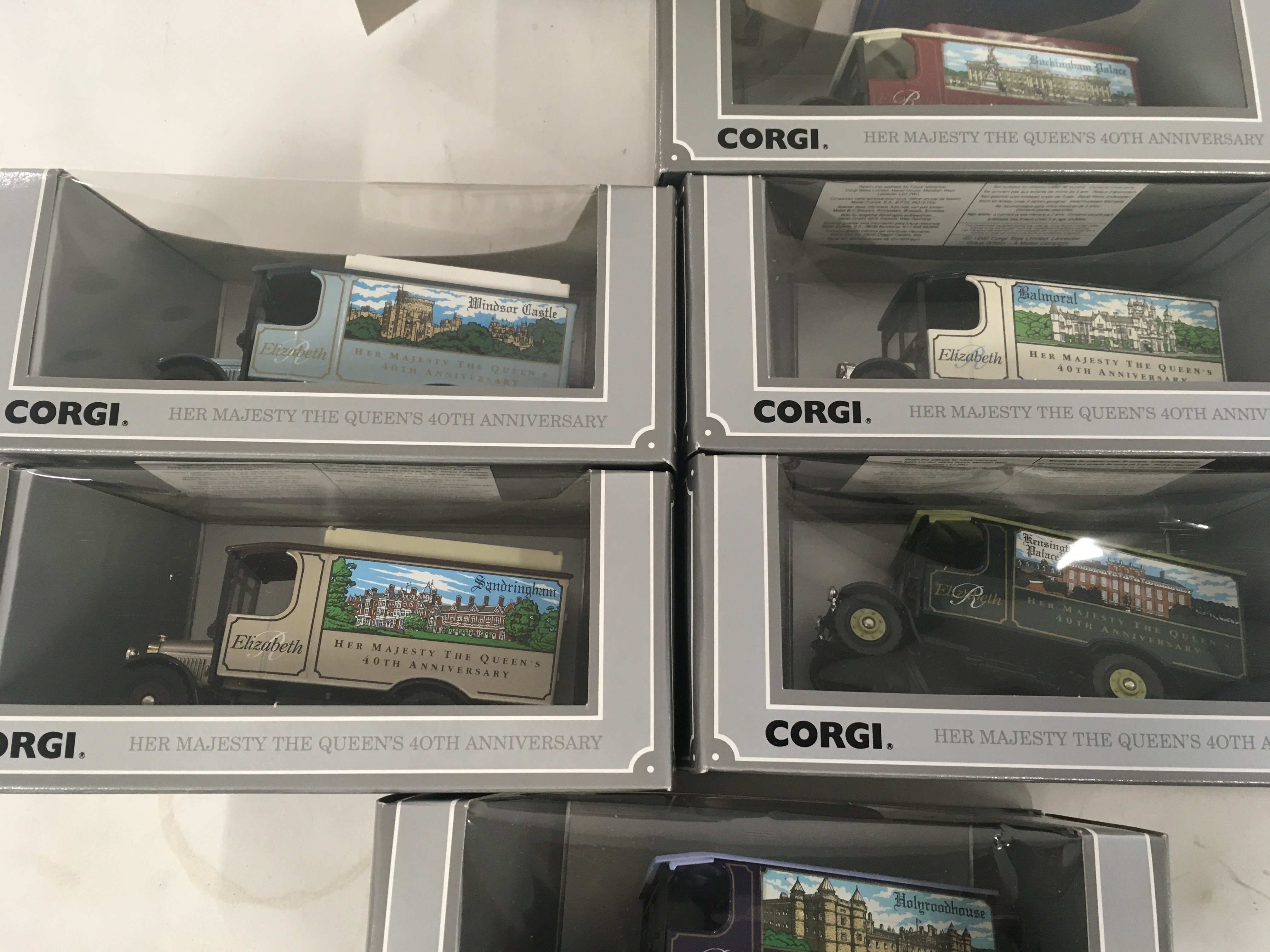 A collection of boxed model cars by Corgi and Dink - Image 4 of 7