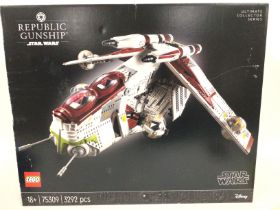 A Boxed And Sealed Lego Star Wars Republic Gunship #75309.