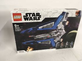 Sealed and unopened boxed Lego set. Star Wars 75316 MANDALORIAN STARFIGHTER