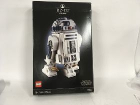 Sealed and unopened Lego set. Star Wars 75308 R2 D2