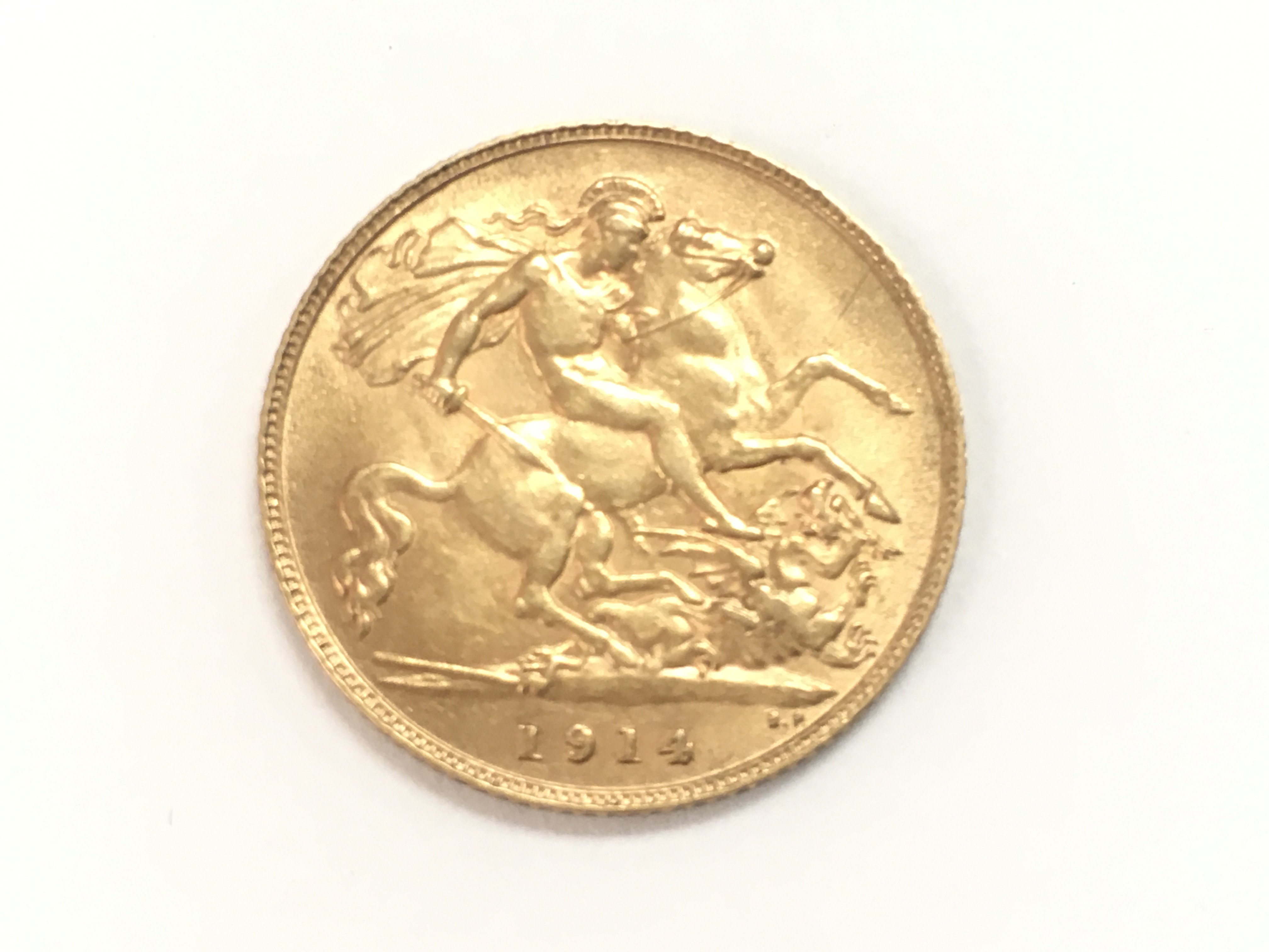 22ct yellow gold half sovereign coin dated 1914. P - Image 2 of 2
