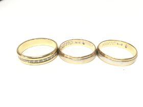 Three 18ct gold rings size P O and N 1/2. Total we