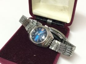 A seiko automatic ladies watch. Postage category A