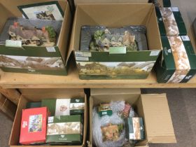 A collection in five boxes of Liliput Lane cottages and buildings. Shipping category D.