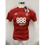2016 - 2017 Nottingham Forest Signed Football Shir