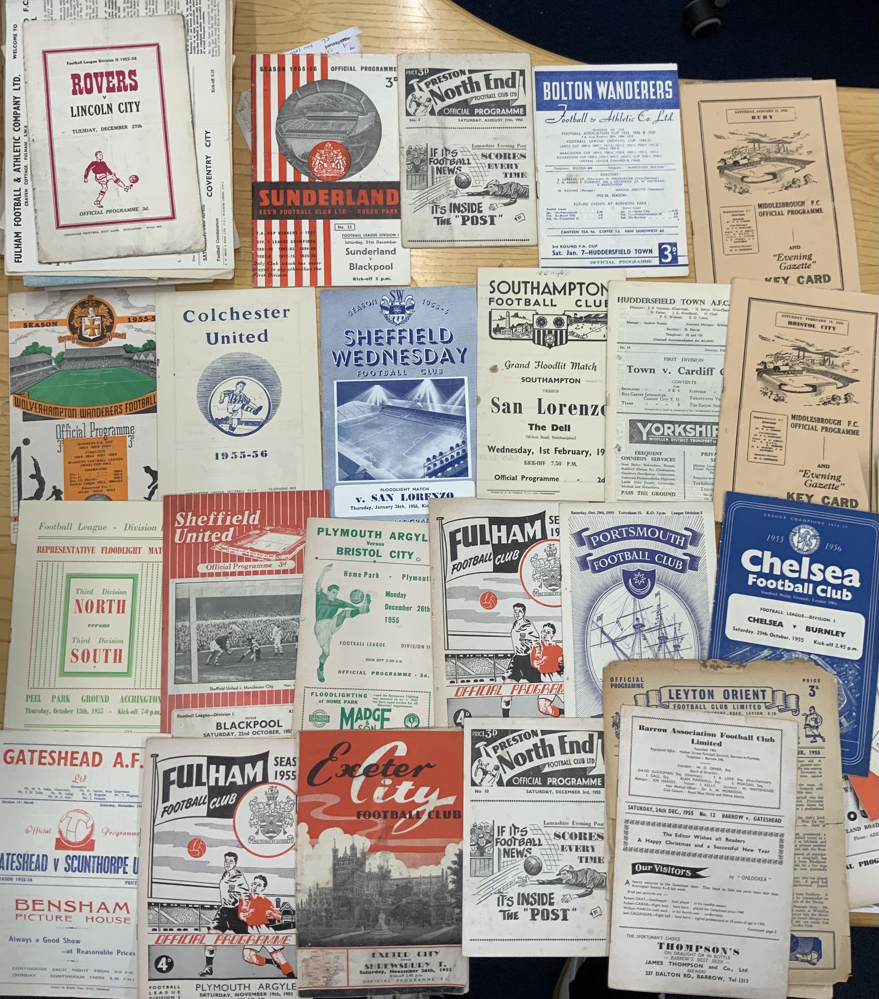 LOT OF THE DAY 1950s Football Programme Box: Incre - Image 3 of 4