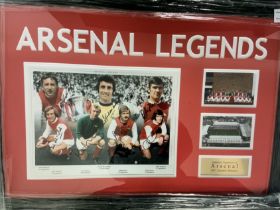 Arsenal Signed Framed Displays: Stunning large dis