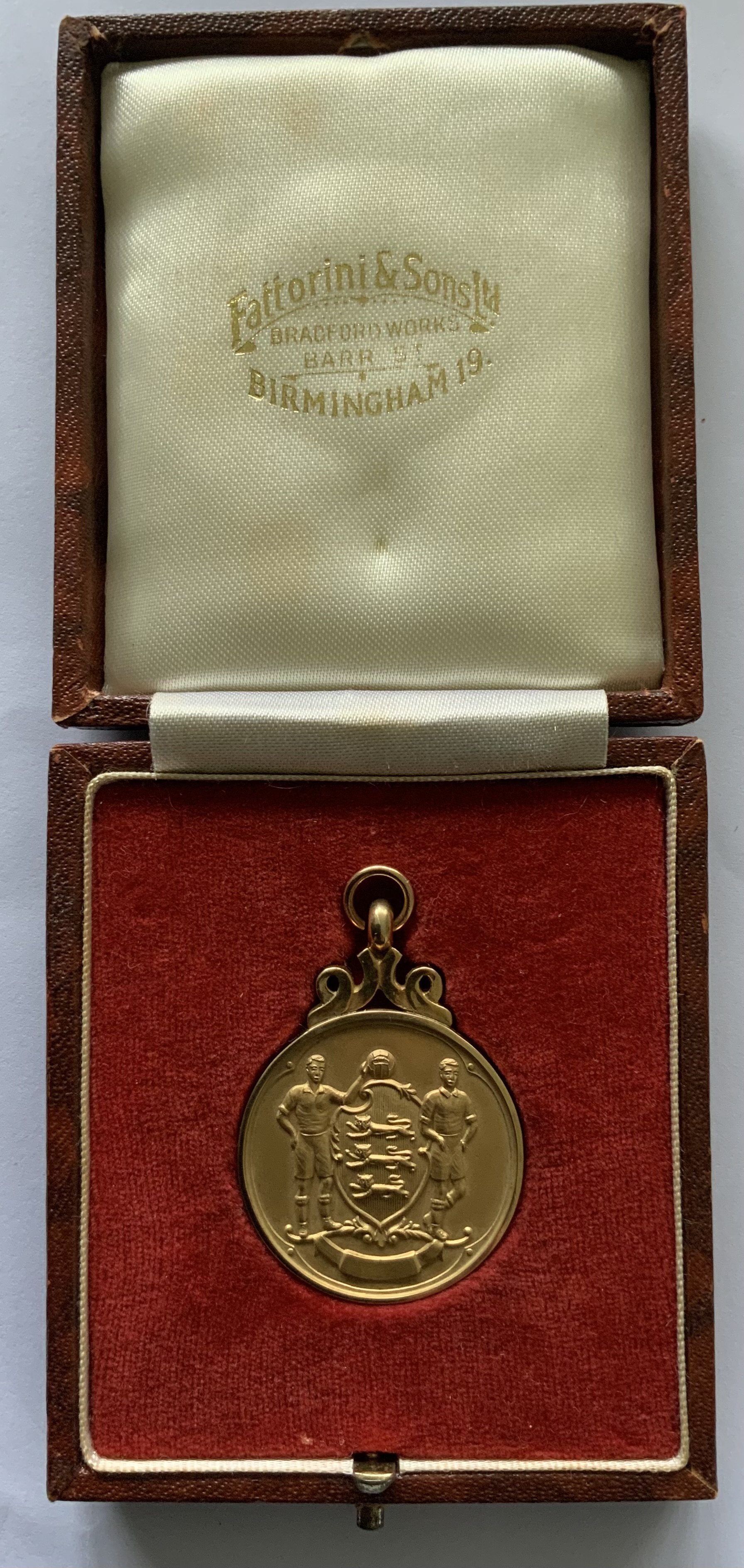 West Ham 1975 FA Cup Winners Football Medal: 9 car - Image 3 of 4