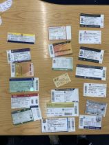 2013/14 Manchester United Away Football Tickets: A