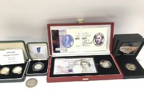 A collect of assorted coinage including silver pro