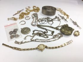 A collection of mixed jewellery items comprising c