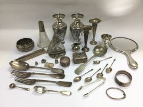 A collection of silver and silver plated items inc