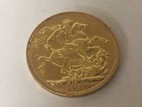 A George V Gold 1912 Sovereign