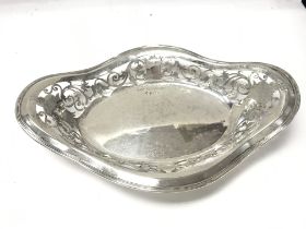 A silver dish with Birmingham 1909 hallmark. 215g