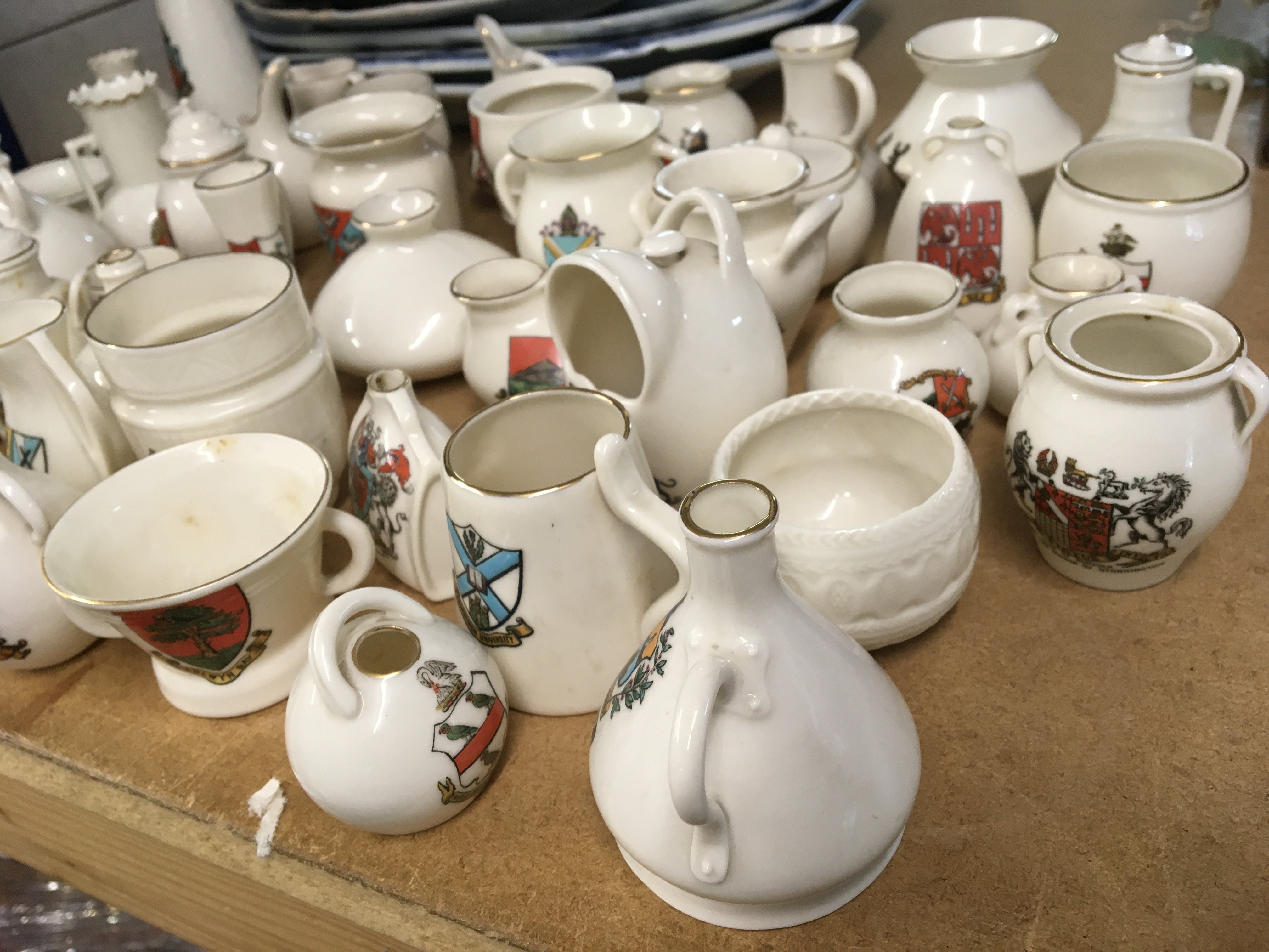 A collection of Goss created china vases and jugs - Image 2 of 3