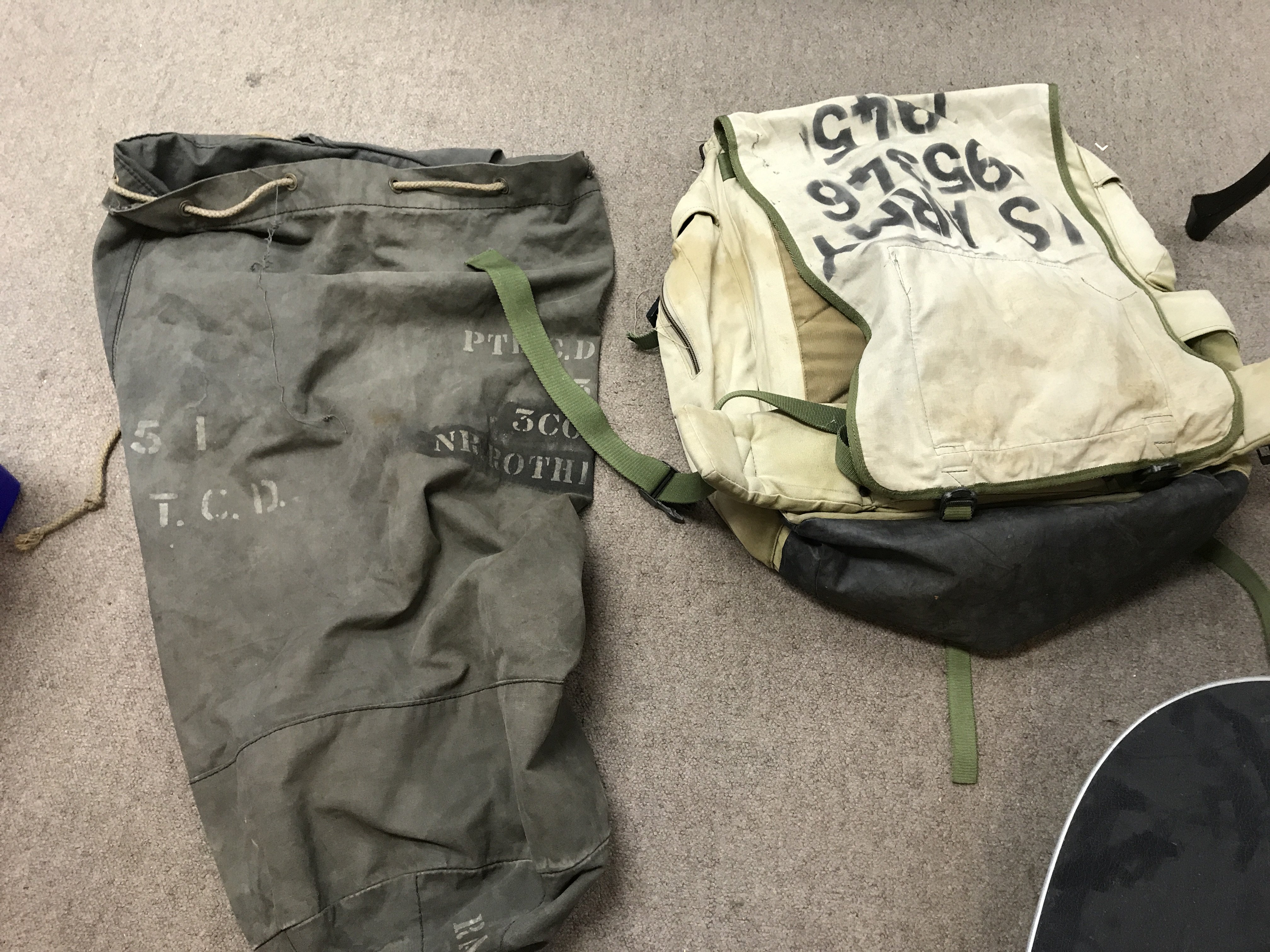 Three American military helmets with two bags a vi - Image 2 of 4