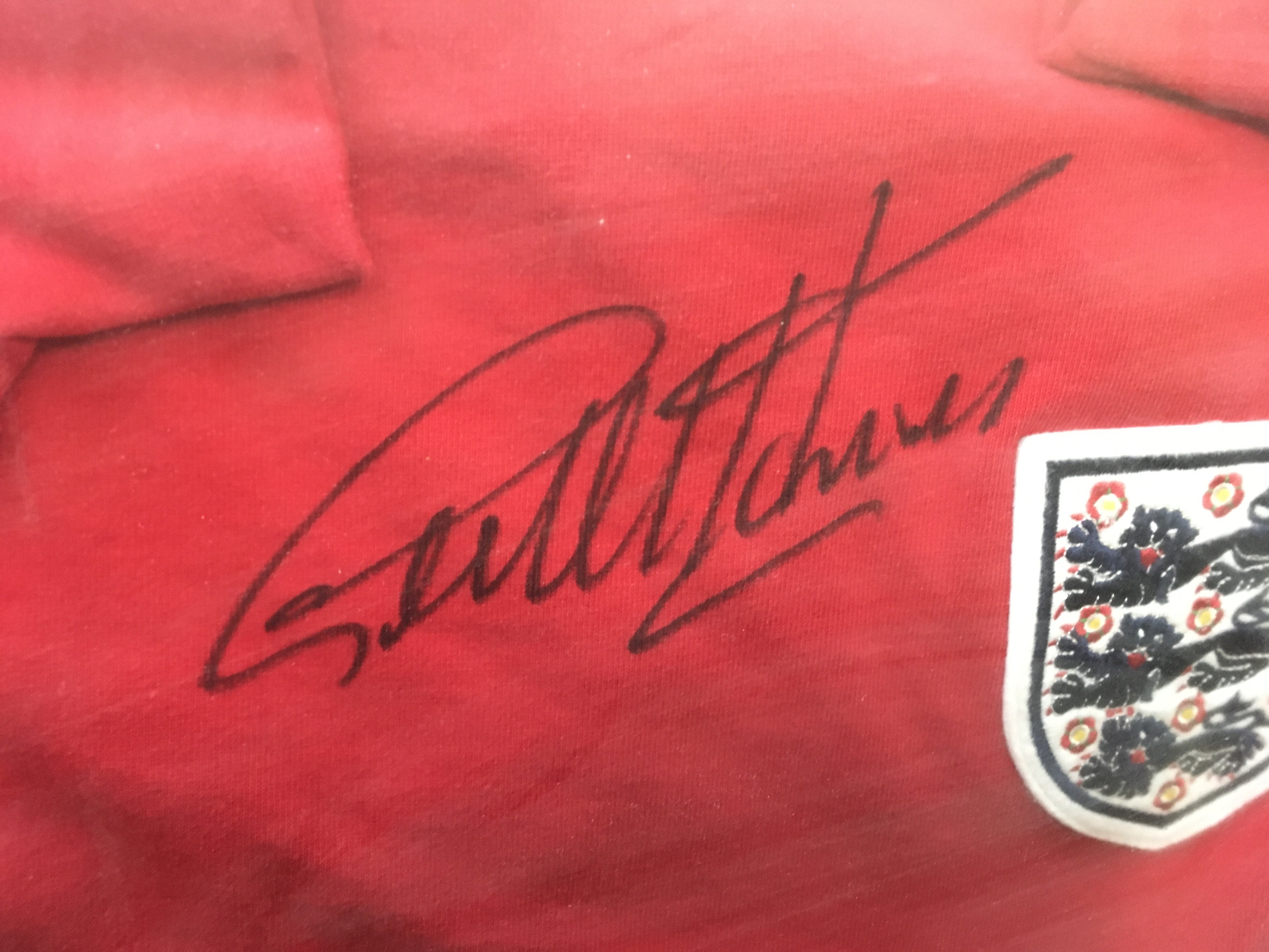 A framed England football jumper signed by Geoff Hurst, this lot cannot be posted. Frame - Image 2 of 2