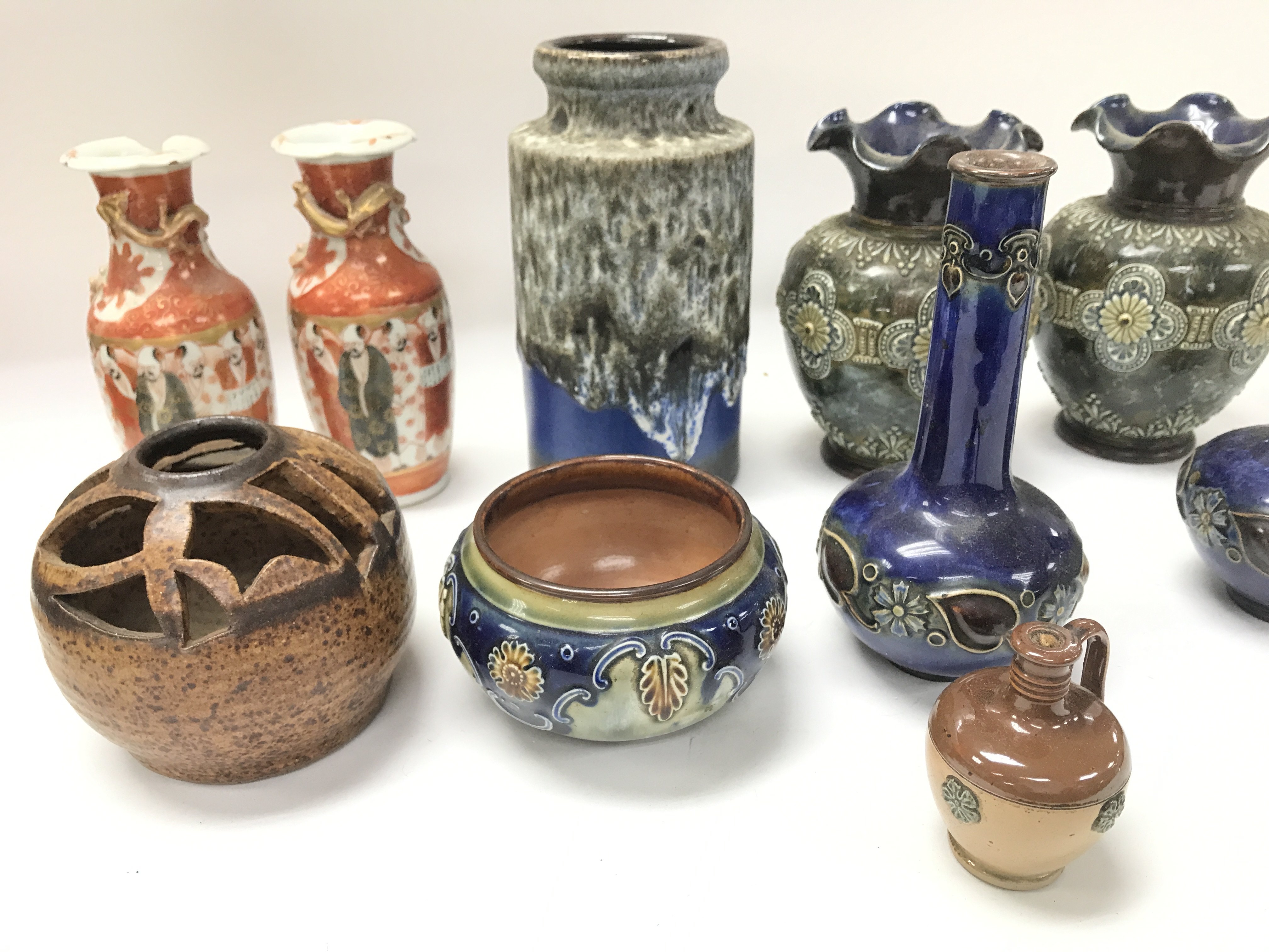 A collection of assorted ceramics items including - Image 3 of 3