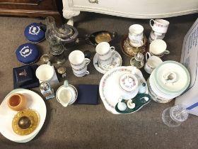 A collection of mixed ceramics and silver plate wa