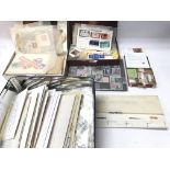 A large collection of assorted loose stamps mint s