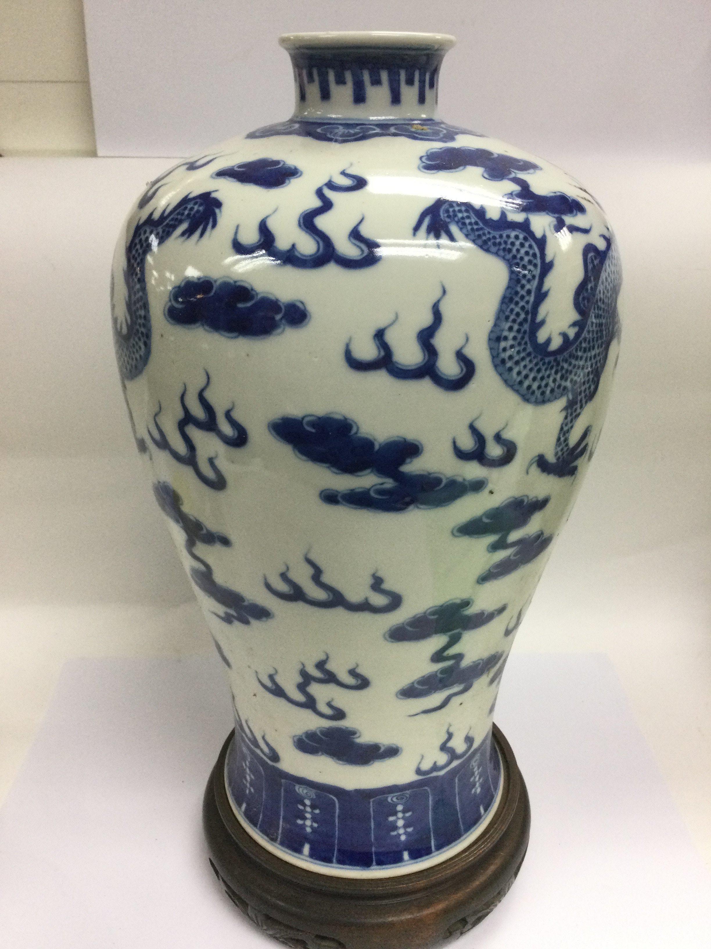 A large blue and white baluster vase decorated wit - Image 2 of 3