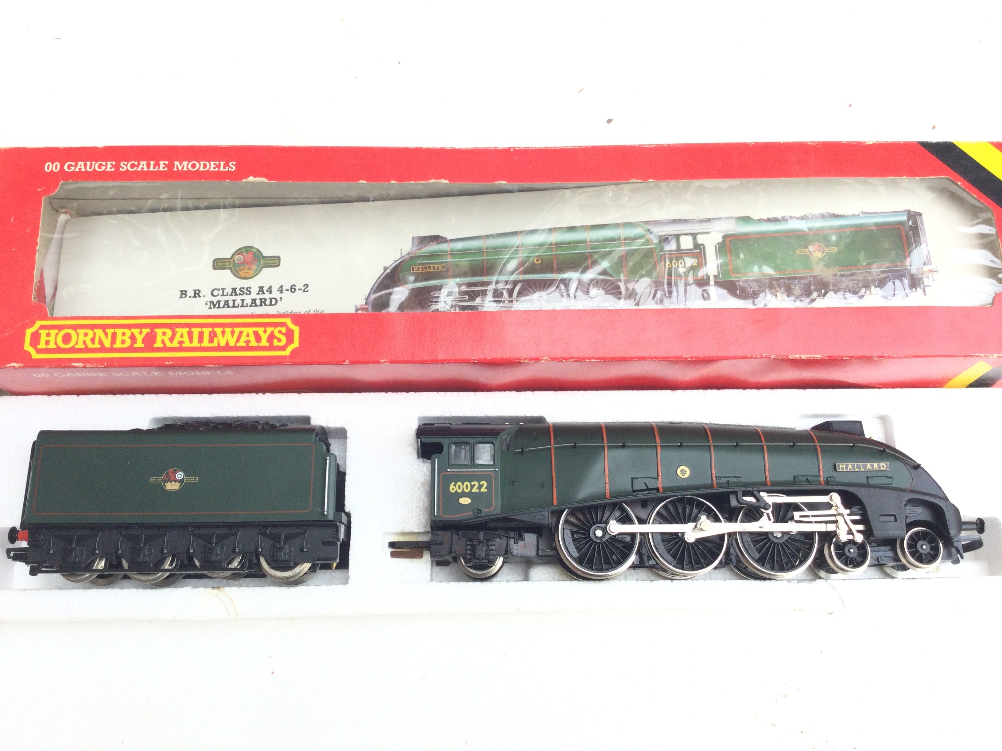 2 Boxed 00 Gauge Hornby Locos.a B.R Class 25 Bo-Bo - Image 2 of 3