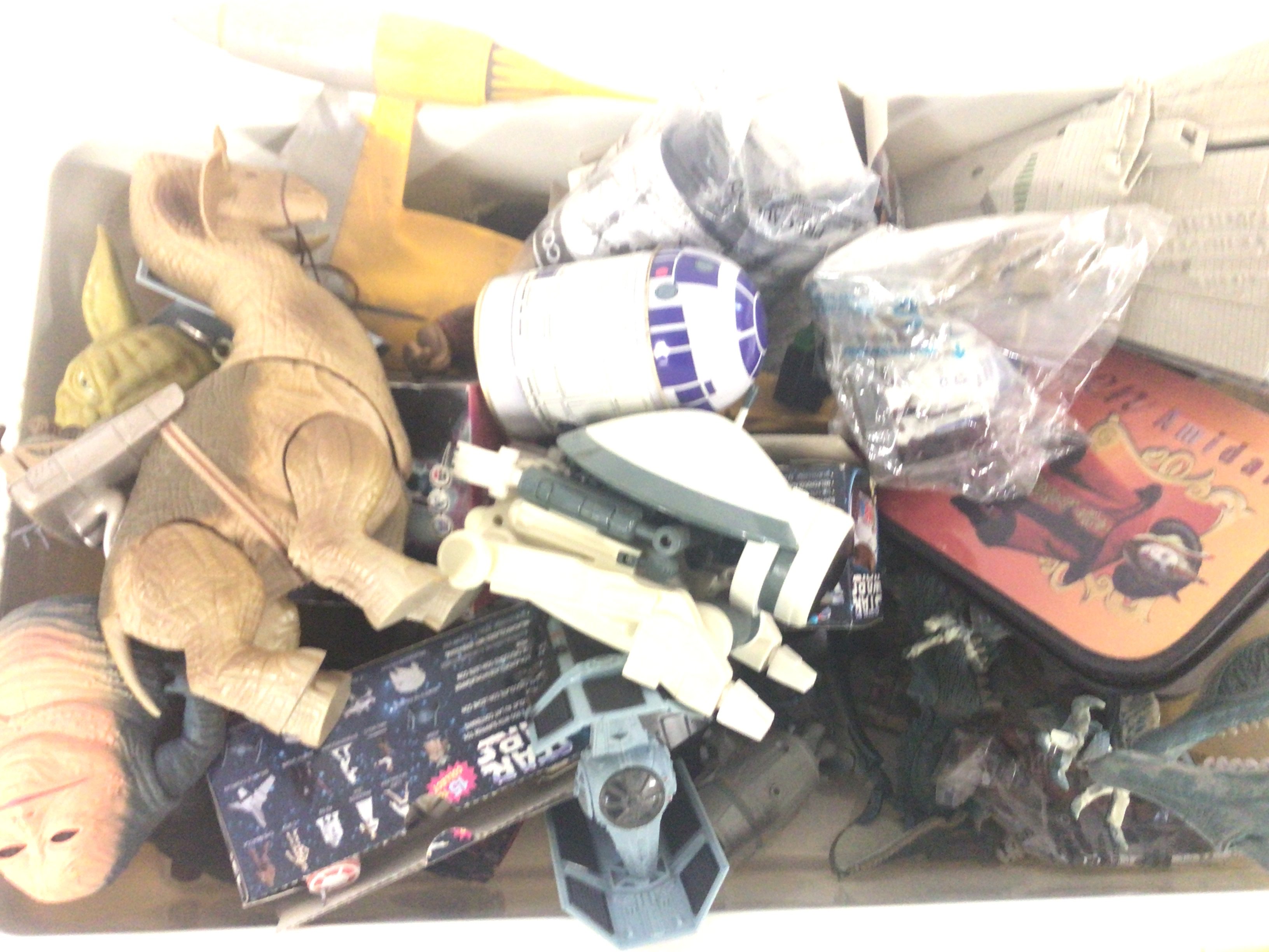 A Box Containing a Collection Of Modern Star Wars Toys Including Micro Machines. NO RESERVE - Image 2 of 2