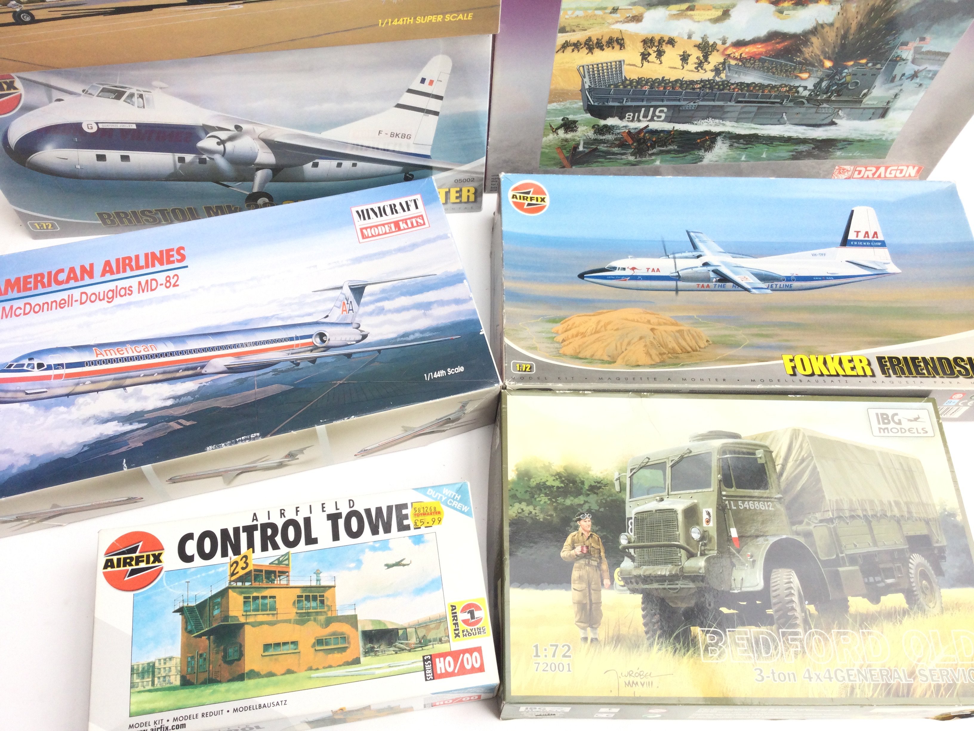 A Collection of Various Model Kits Including Airfi - Image 2 of 3