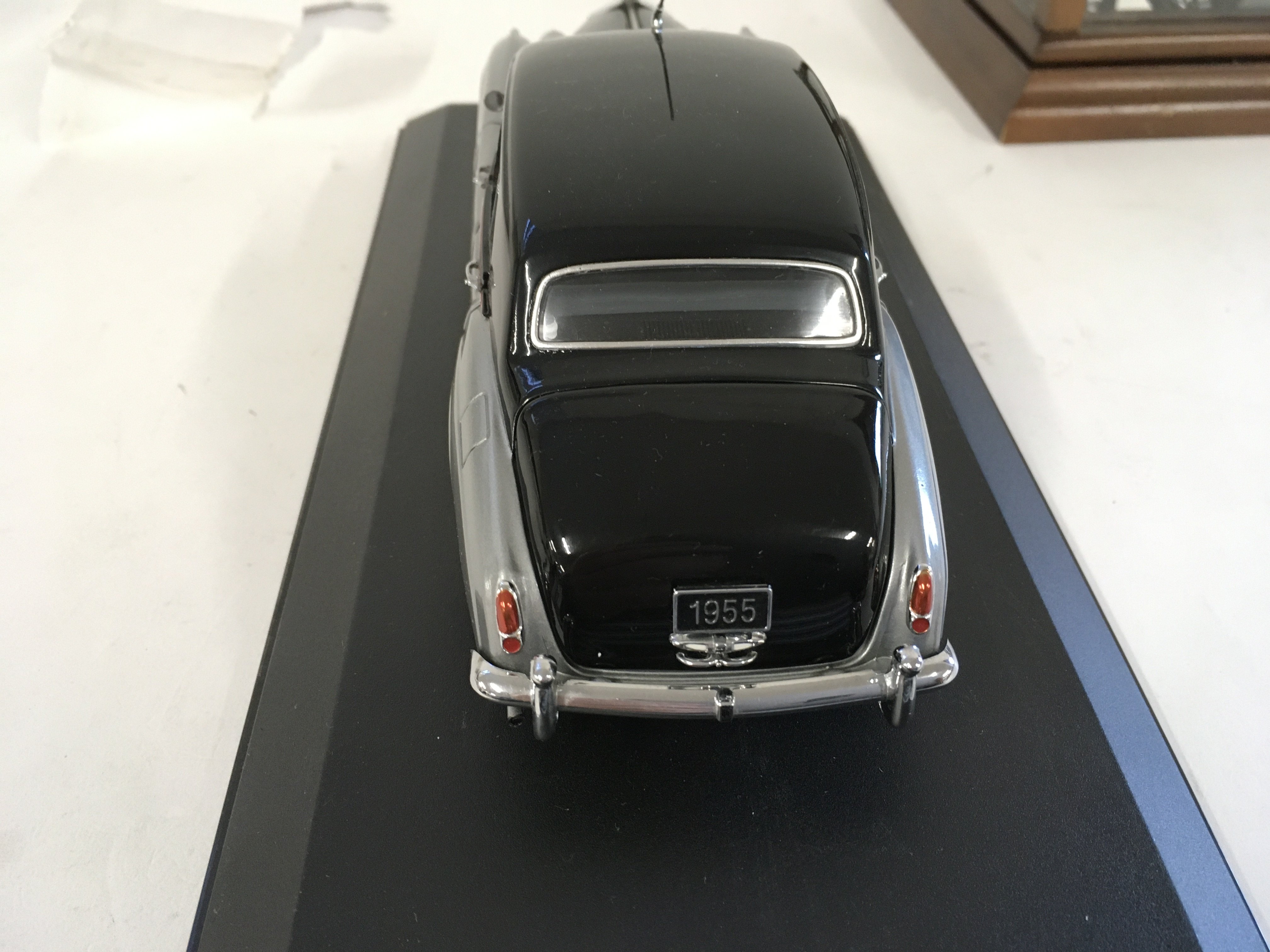 Three precision model cars by Franklin Mint both in presentation cases. Cars are 2 x RollsRoyce - Image 5 of 10