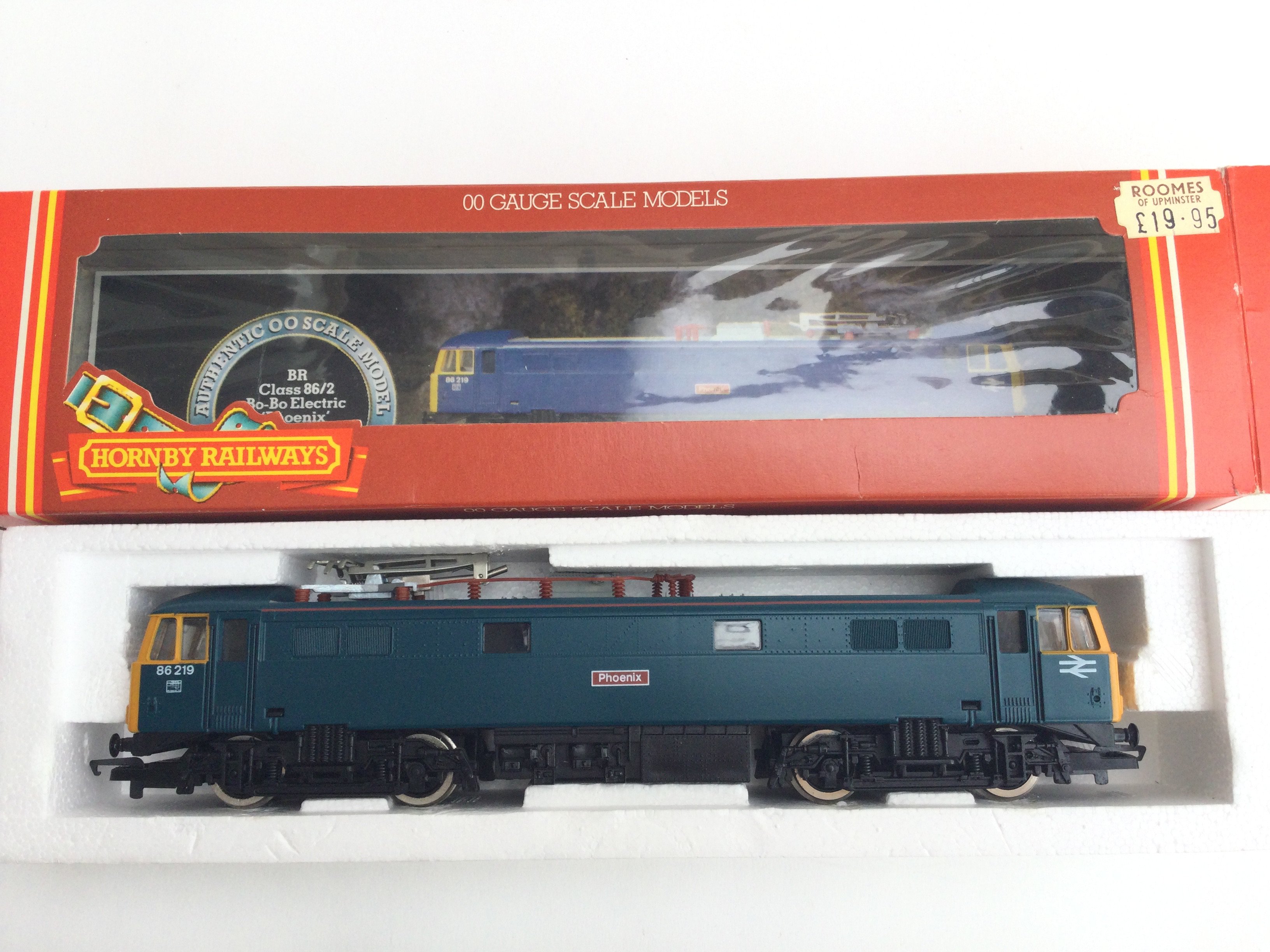 A Boxed Hornby 00 Gauge BR Class 86/2 Electric Pho