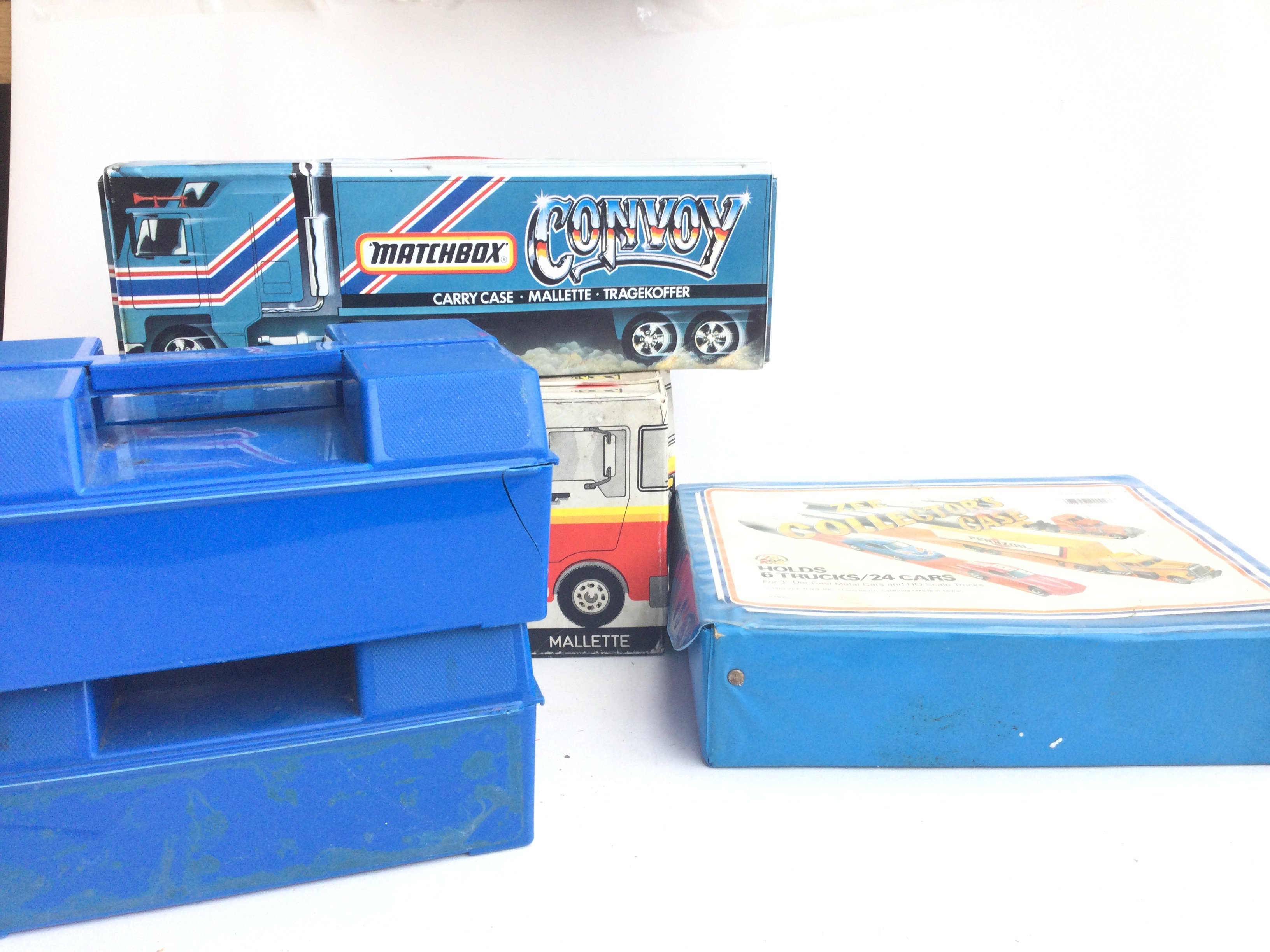 4 X Carry Cases Containing Playworn Diecast. Inclu - Image 10 of 10