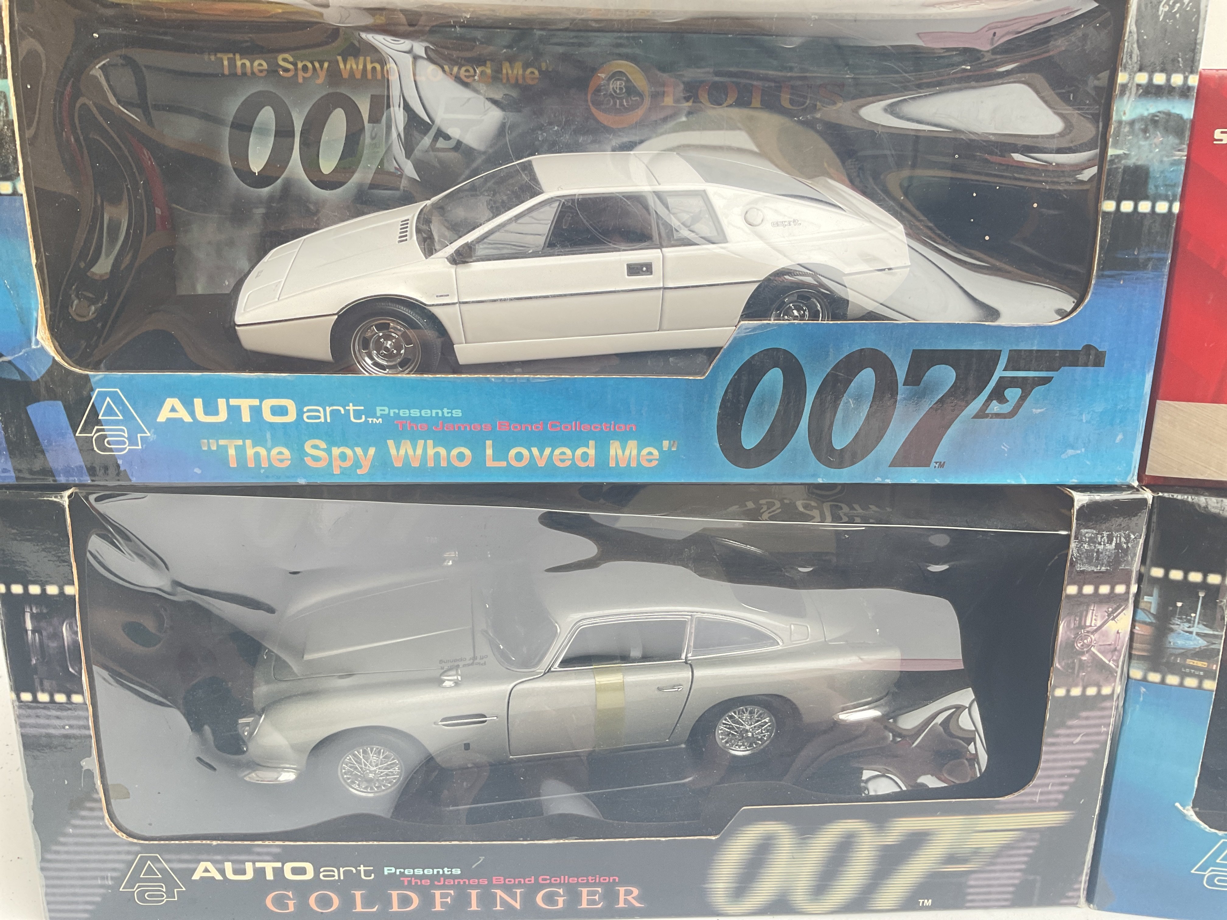 4 X Boxed Cars. 3 James Bond Autoart Cars and a Su - Image 2 of 3