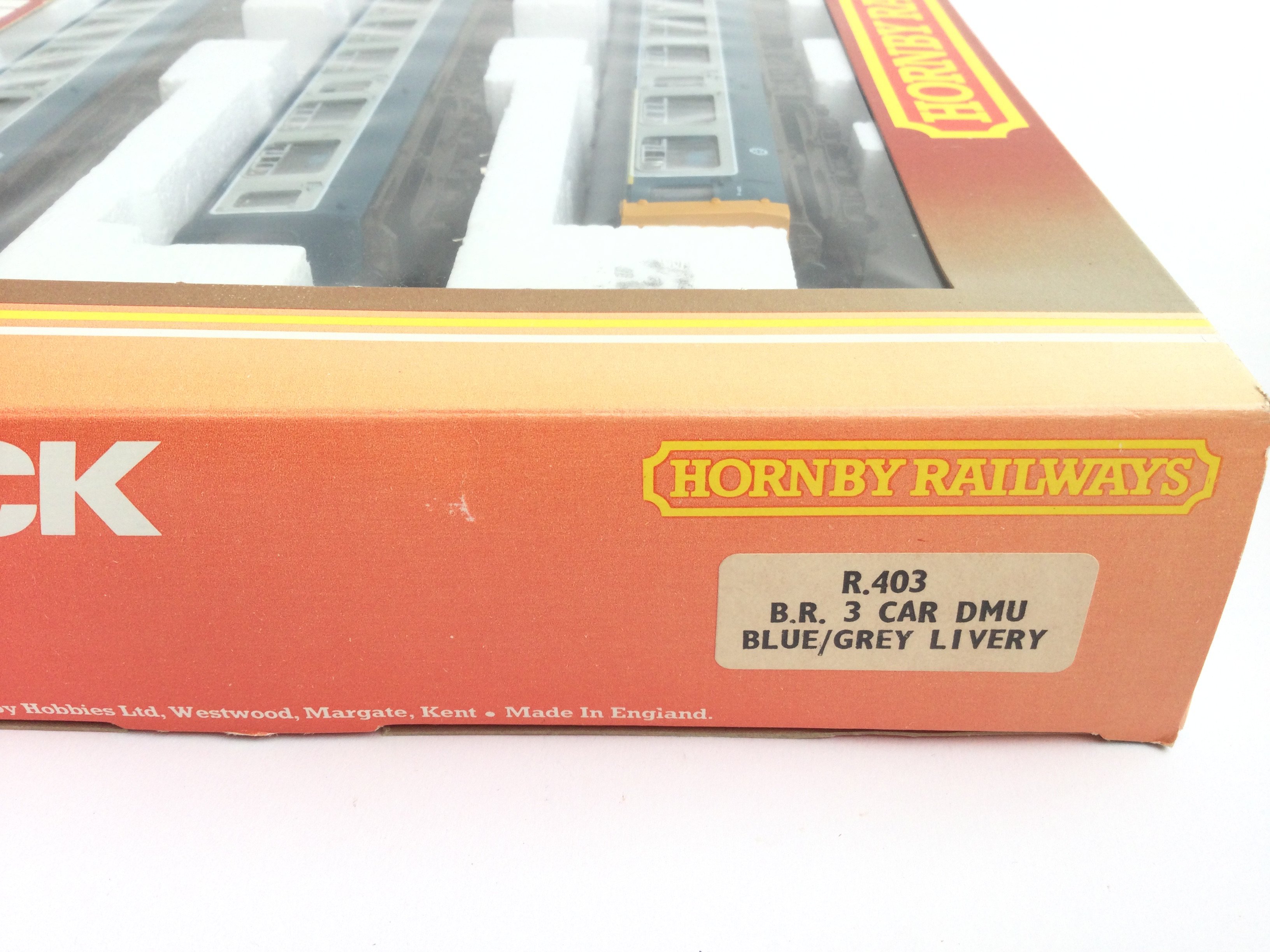 A Boxed Hornby 00 Gauge BR 3 Car Dmu Train Pack #R - Image 2 of 2