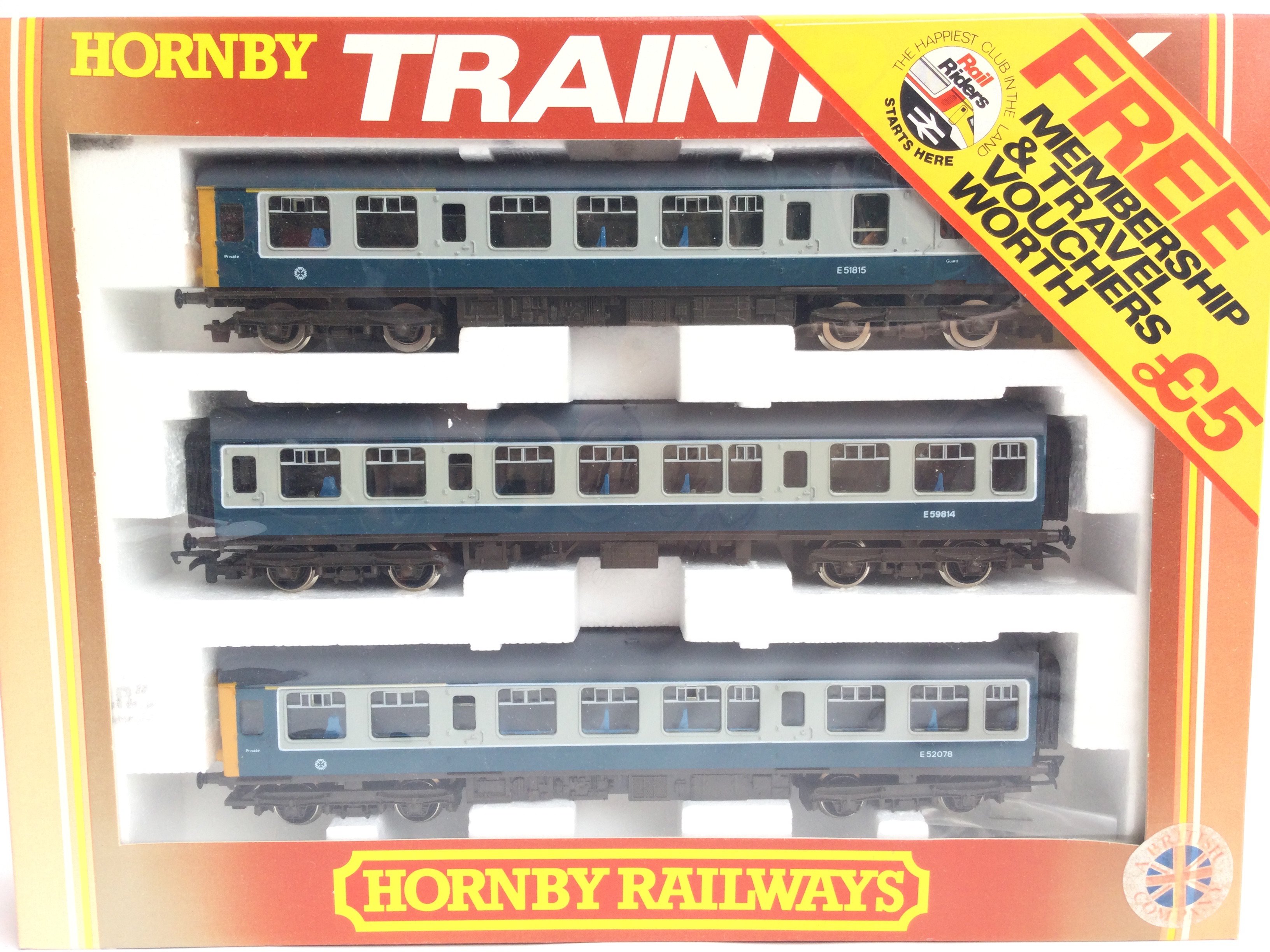 A Boxed Hornby 00 Gauge BR 3 Car Dmu Train Pack #R