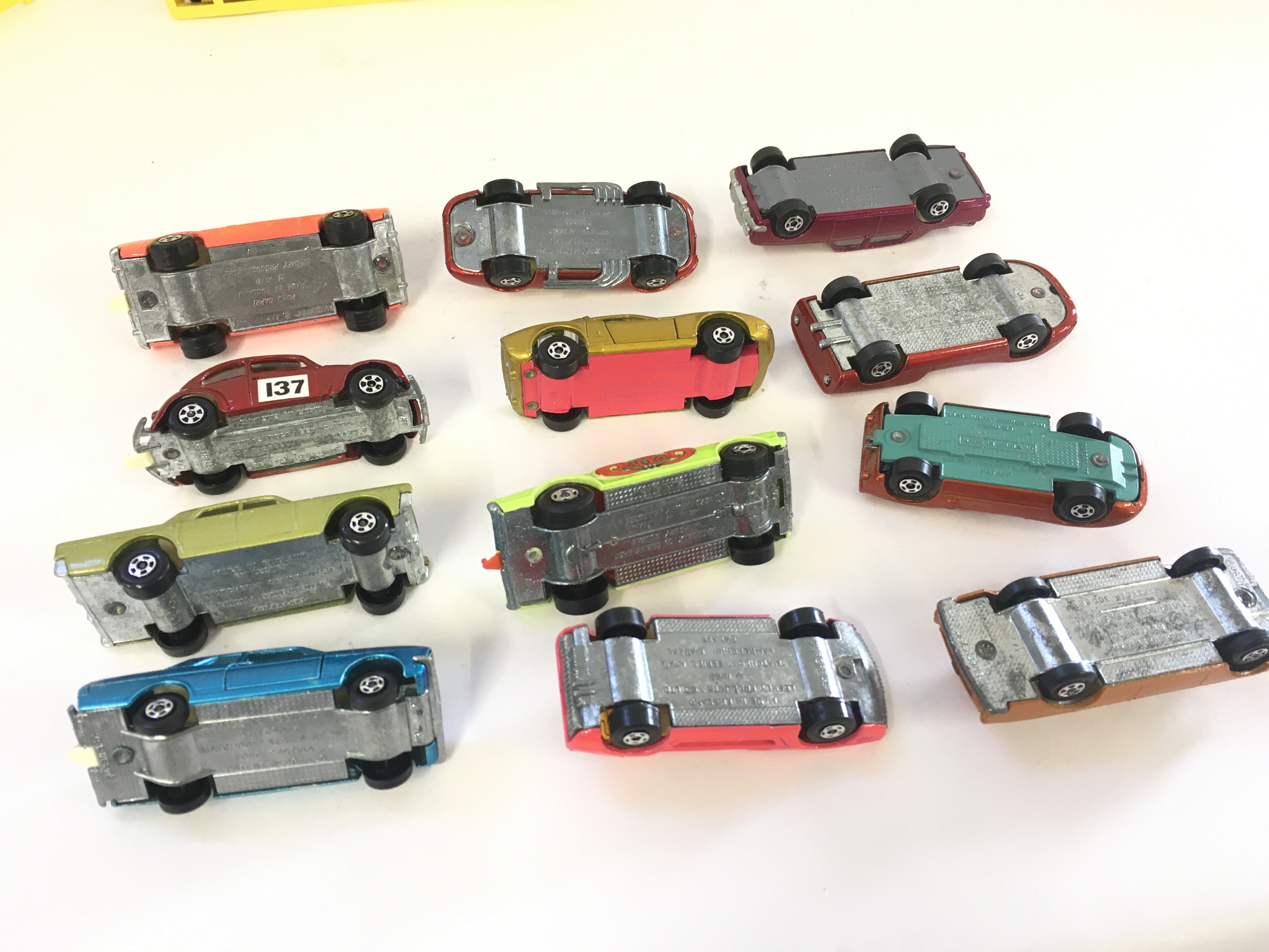 A collection of Matchbox Superfast in carrying cas - Image 13 of 16