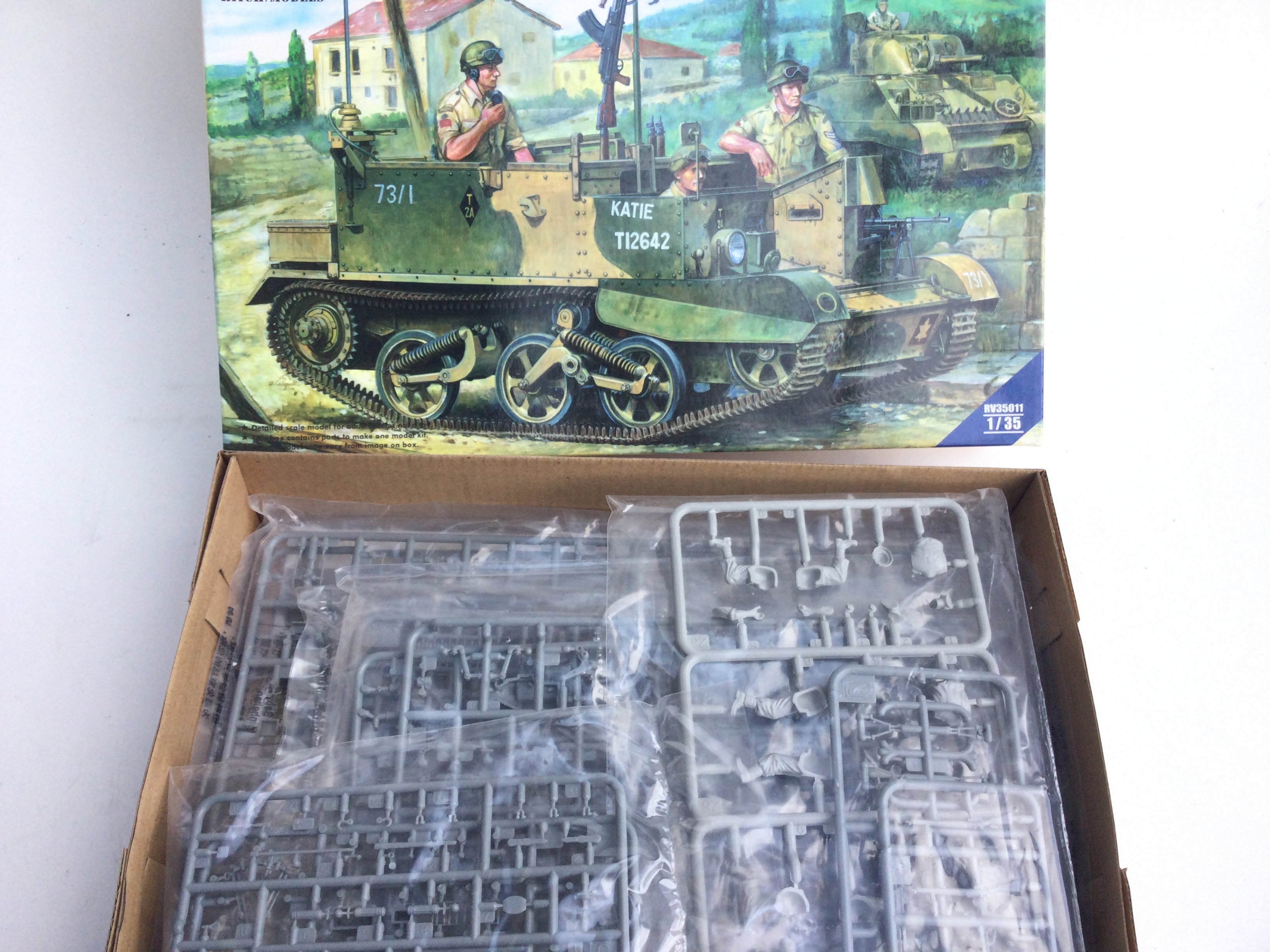 A Collection of Boxed Model Kits Including Hobby B - Image 5 of 5