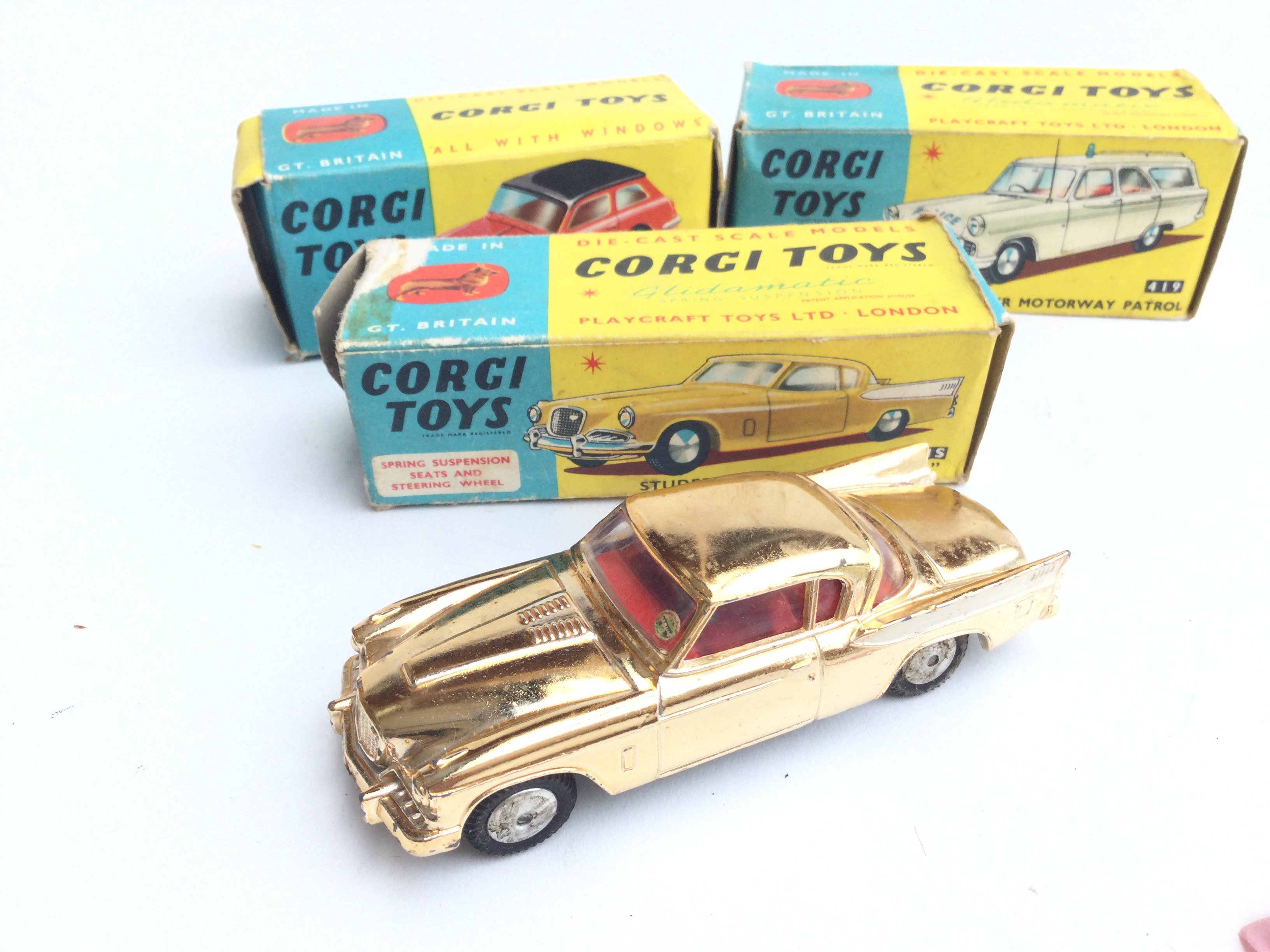 3 Boxed Corgi Vehicles. A Austin A.40 Saloon #216. - Image 2 of 4