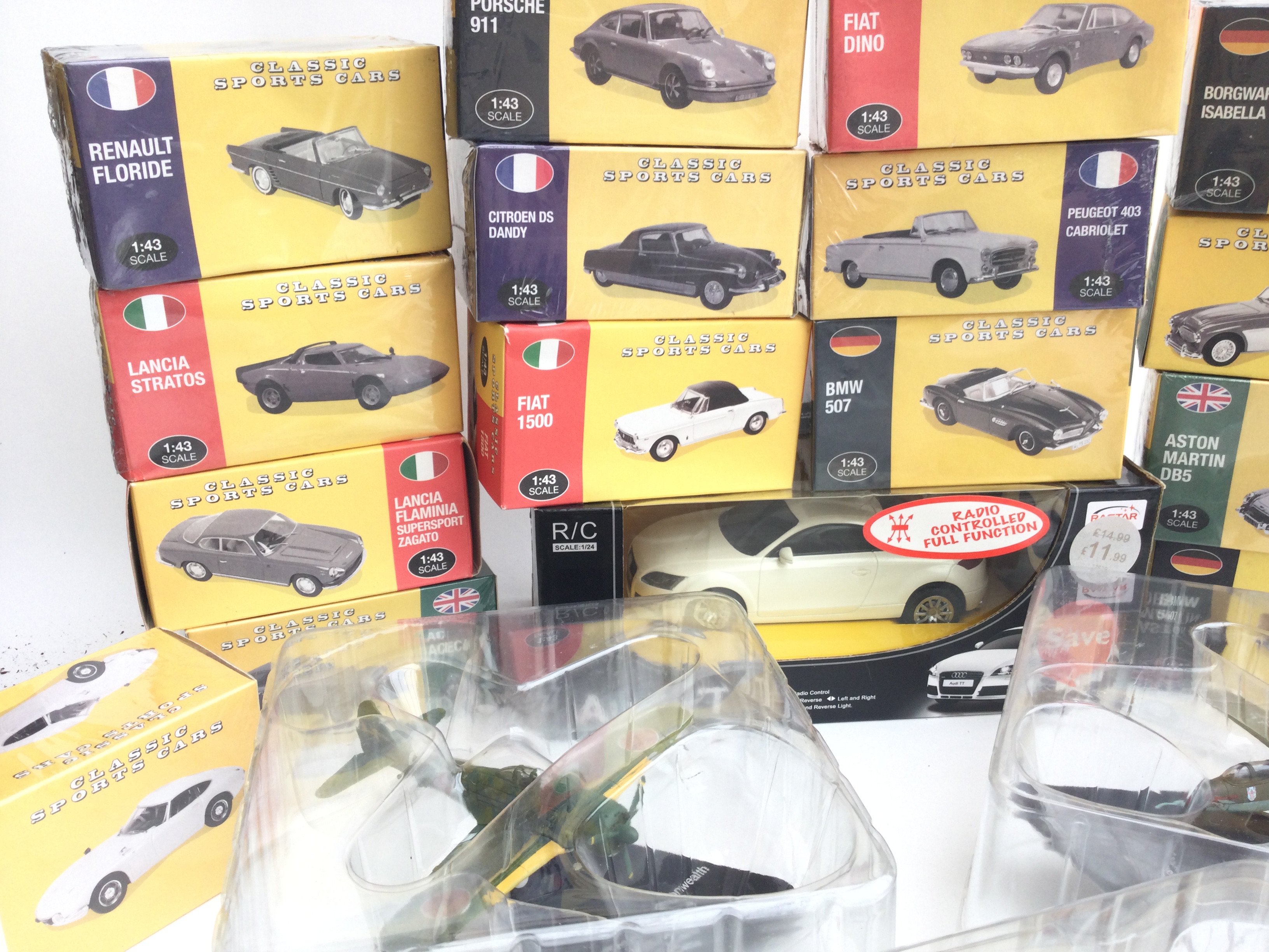 A Collection of Boxed Atlas Classic Sports Cars. A - Image 2 of 4