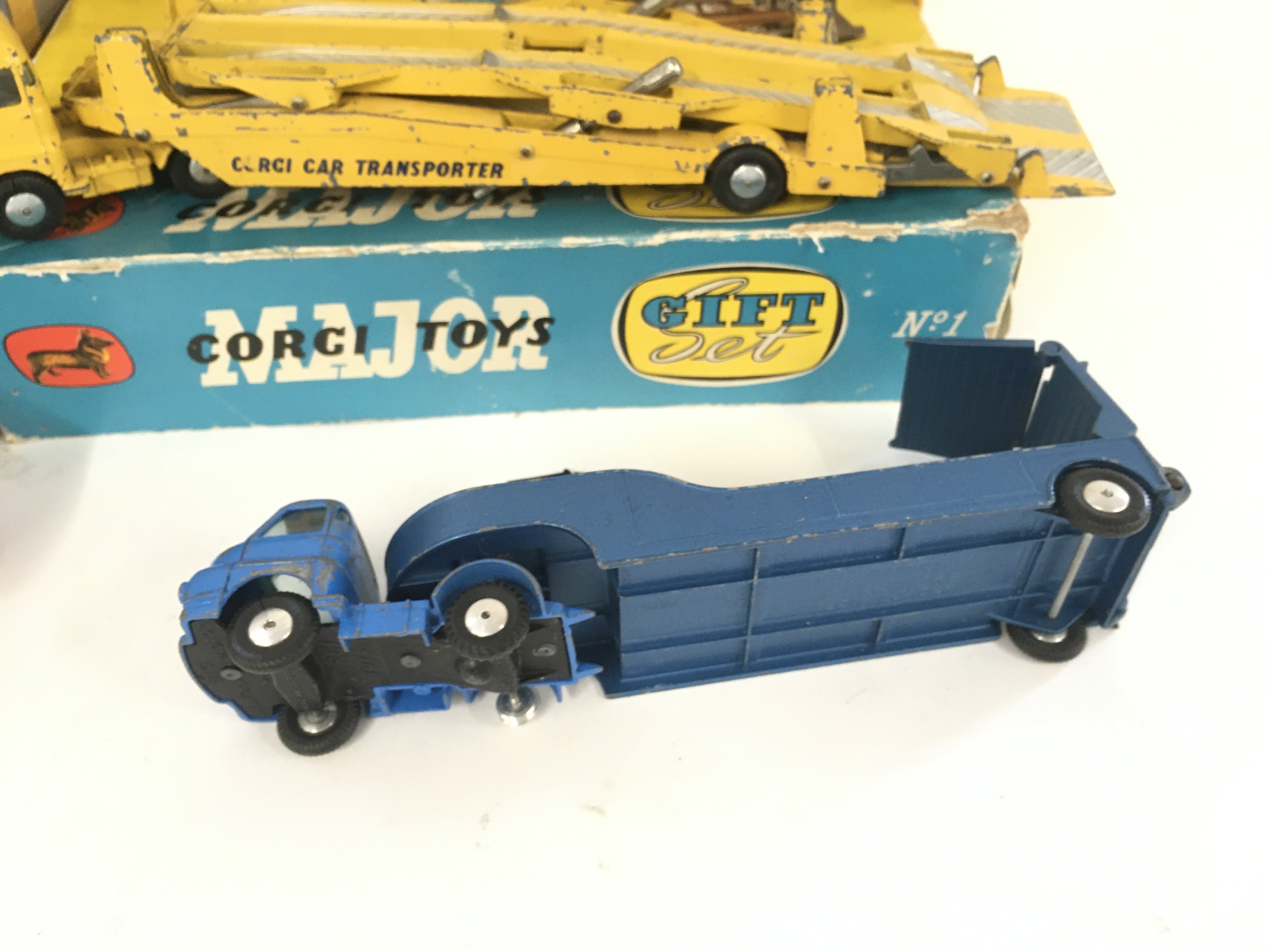 Vintage Dinky model lorry crane in original box. P - Image 5 of 5