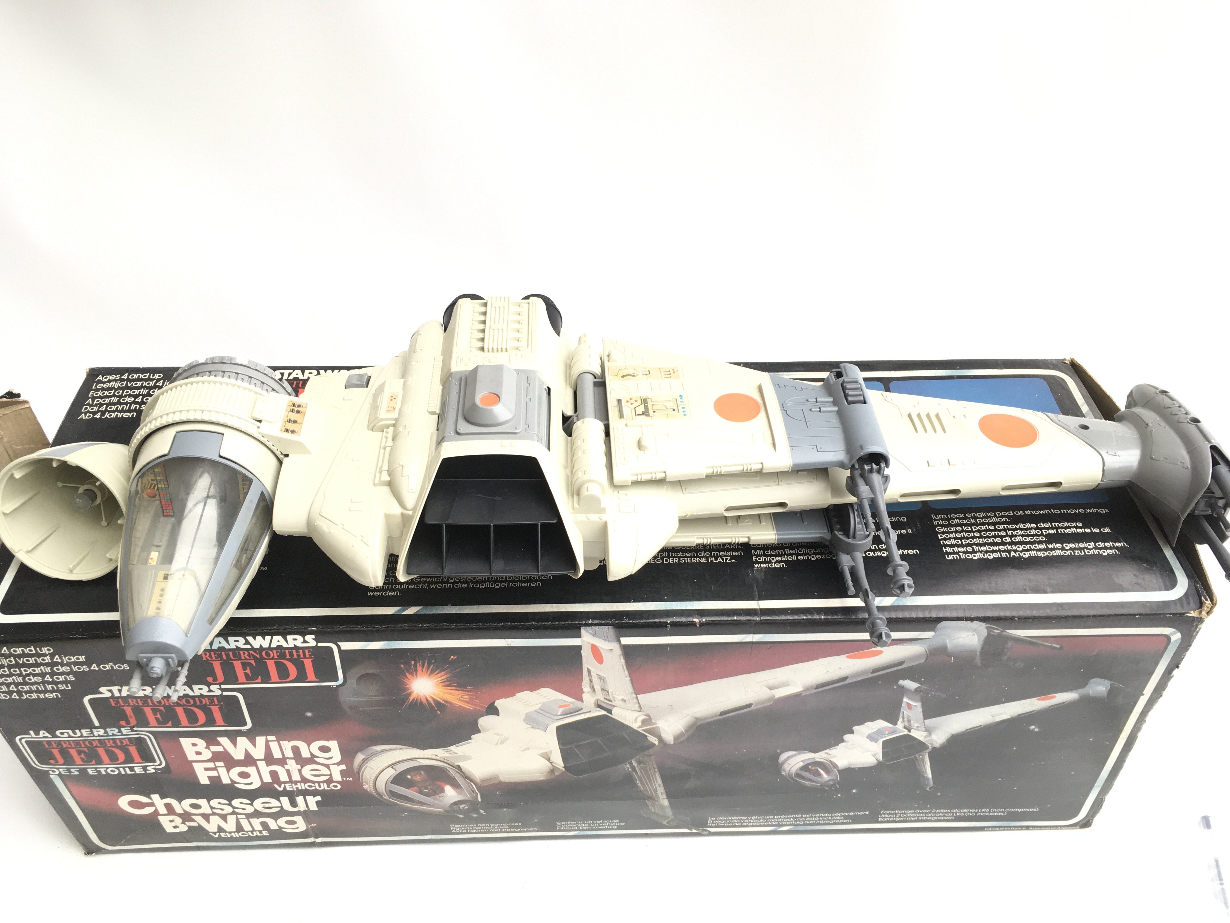 A Boxed Vintage Star Wars B-Wing A/F. - Image 2 of 3