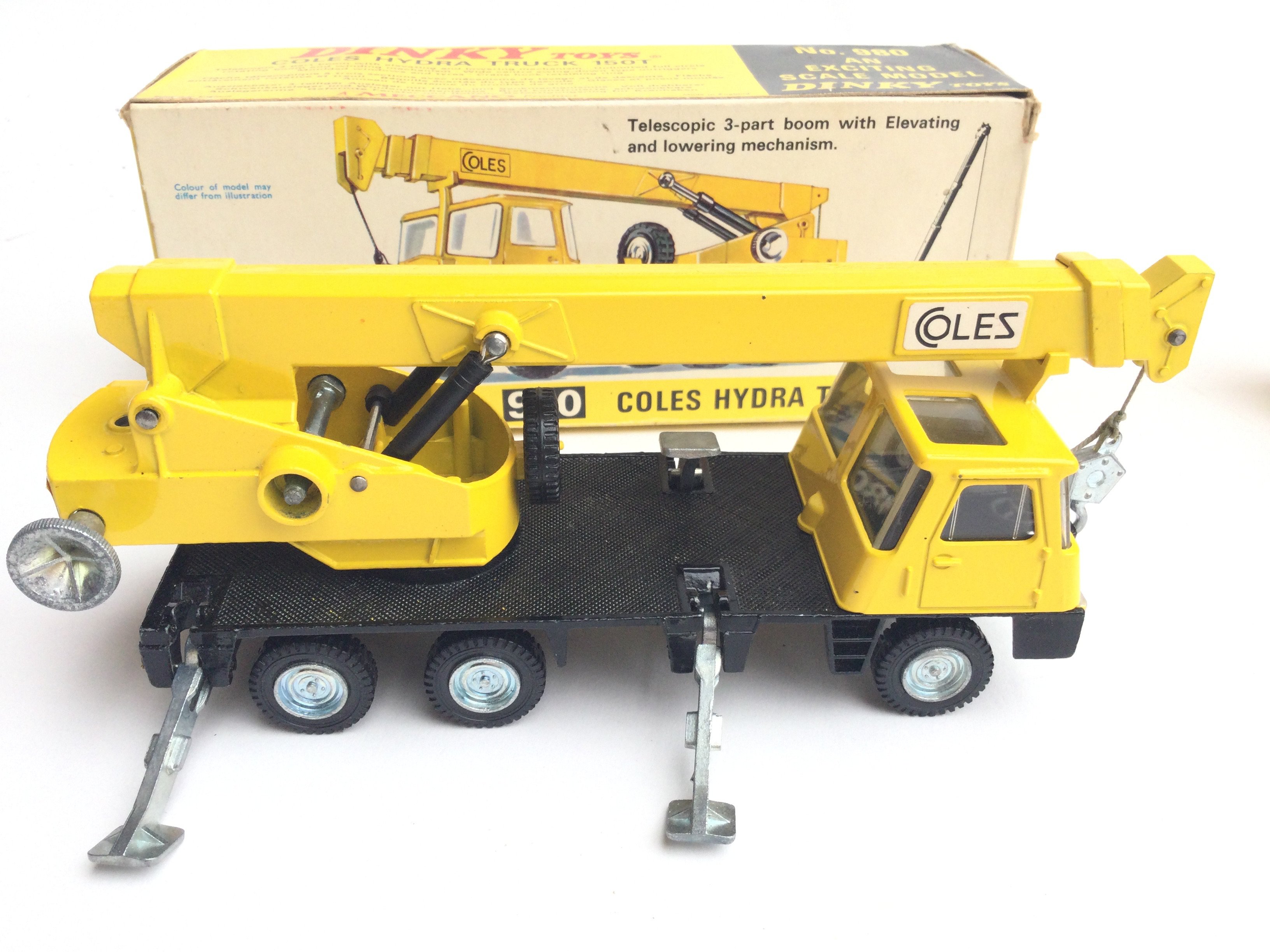 A Boxed Dinky Coles Hydra Ruck 150T #980 and a Con - Image 2 of 3