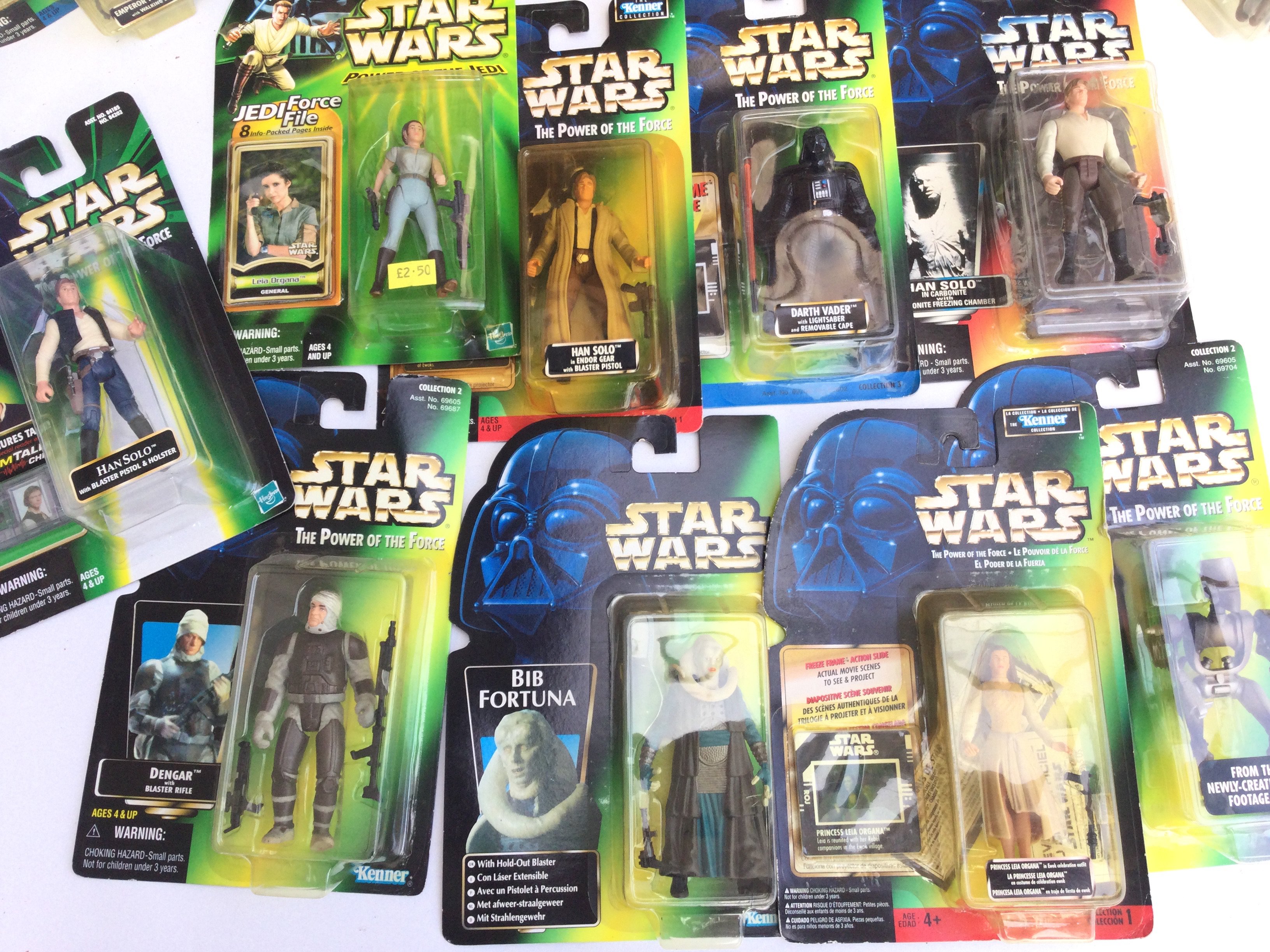 A Collection of Carded Star Wars Power of The Forc - Image 4 of 4