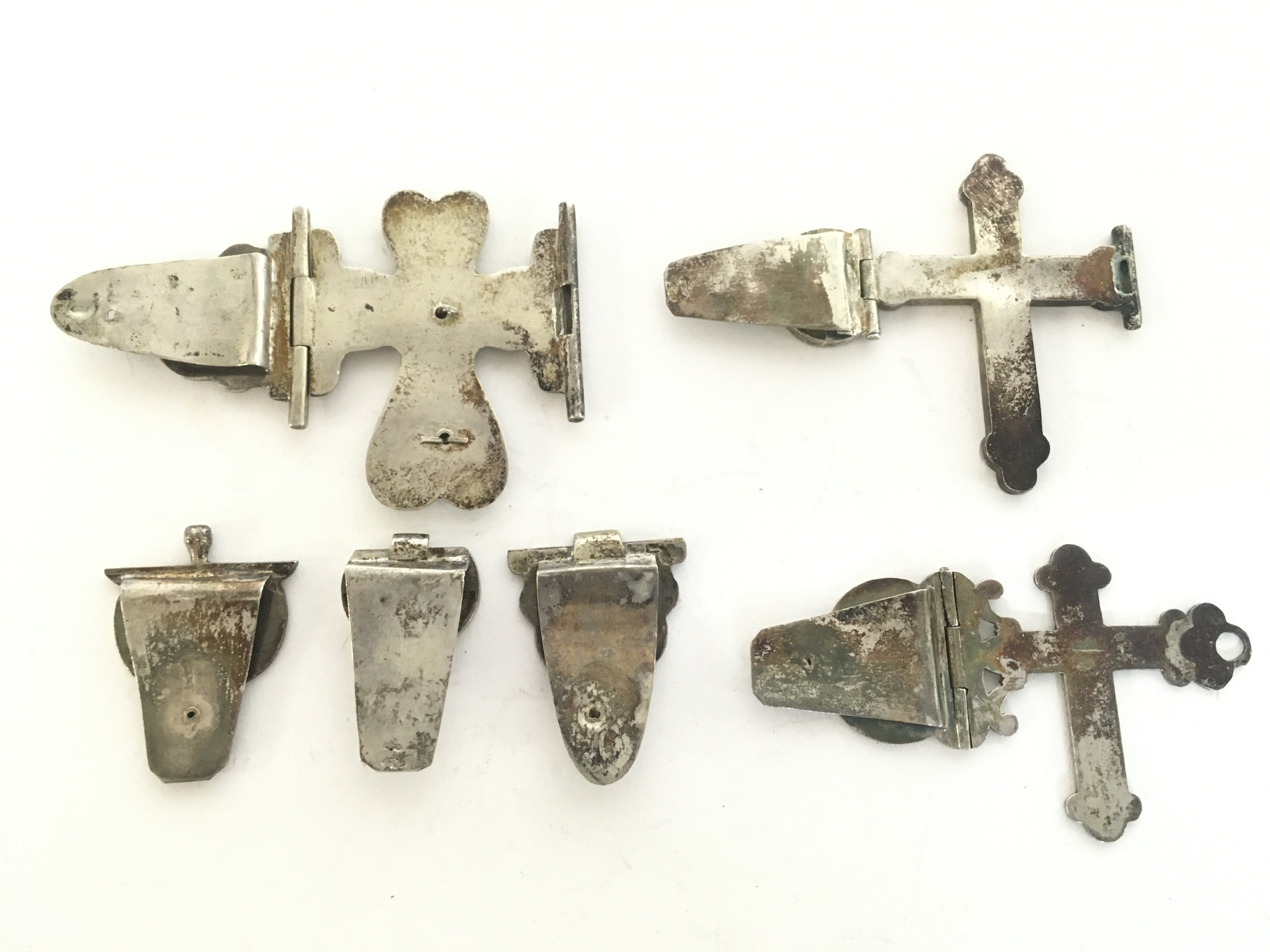 A collection of Silver book clasps. Postage catego - Image 2 of 2