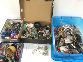 A large collection of assorted costume jewellery i