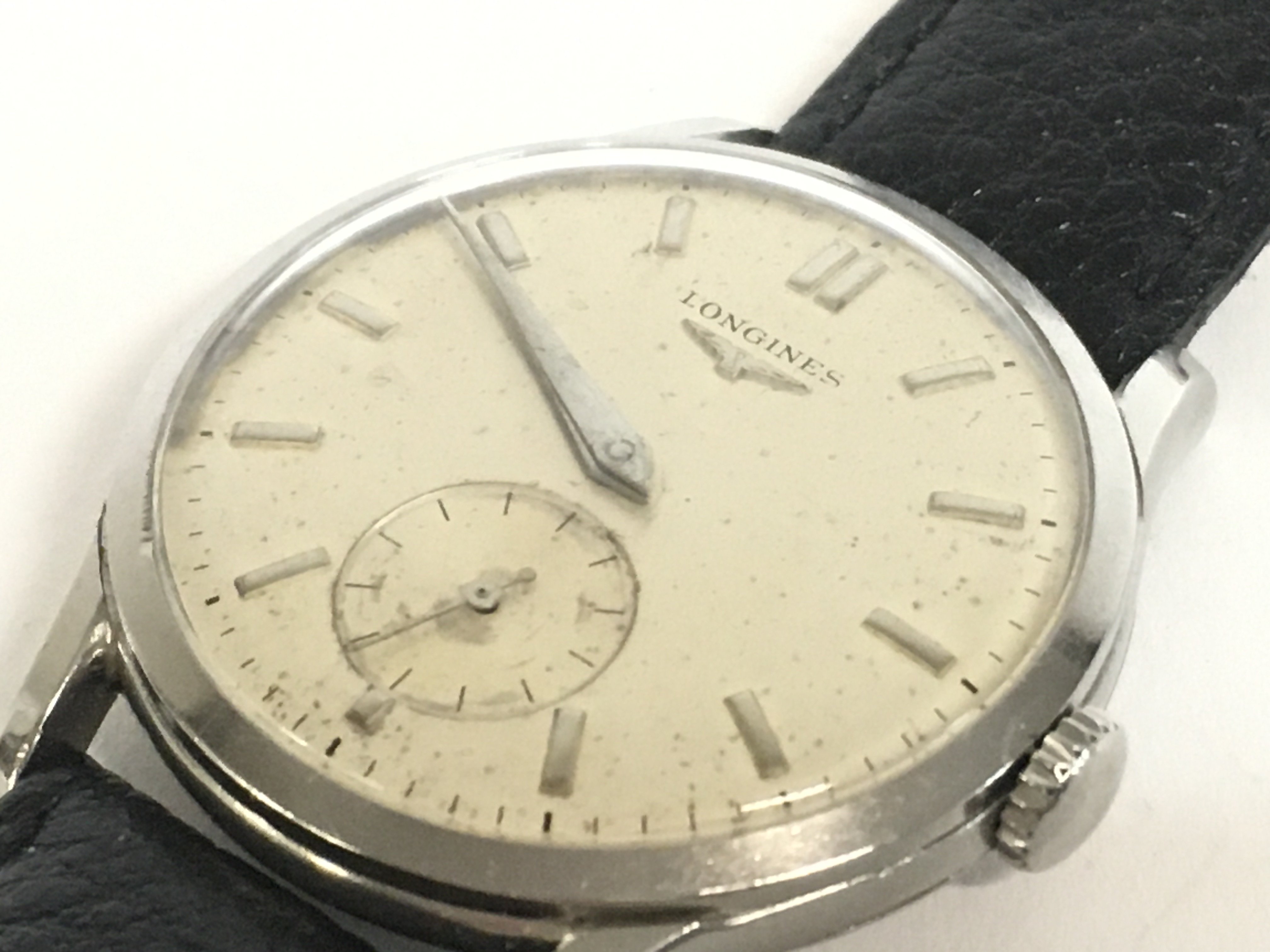 A Longines mens stainless steel watch. This lot ca - Image 3 of 3